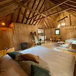 Campo de lujo Mountain Eco Shelter 2 Funchal (Madeira)